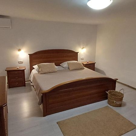 Appartement Casa Simeti à Poreč Extérieur photo